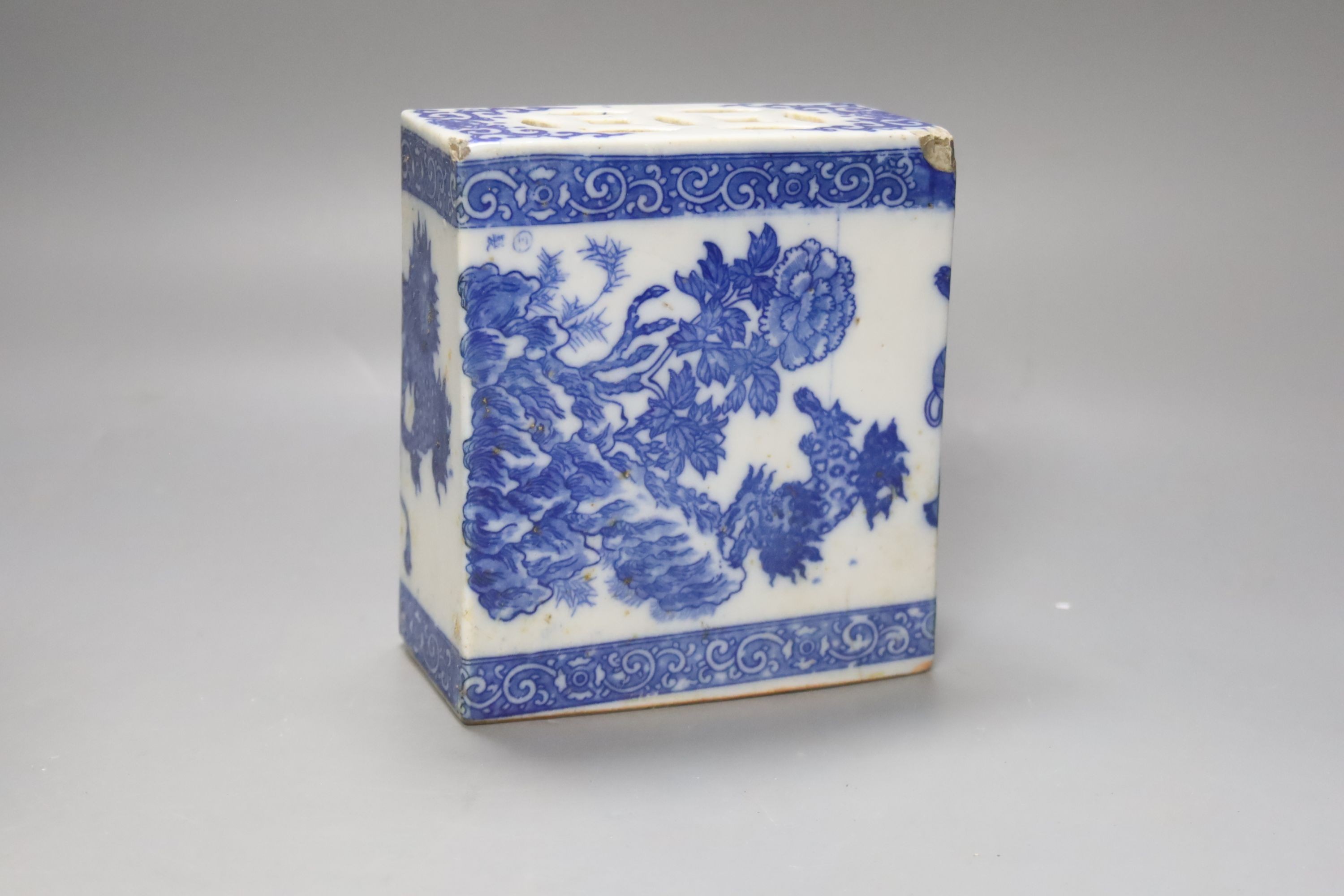 A Chinese blue and white pillow, an 18th century Chinese export bowl, diameter 26cm, and three similar plates